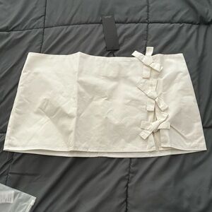 LIONESS White Bow Mini Skirt